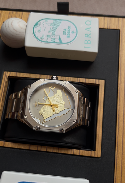 Montre homme argent avec cadran carte du Royaume